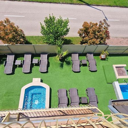 Napsugar Apartmanhaz Siófok Exteriér fotografie